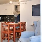 Coastal Dwell * Saranda