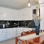 Coastal Dwell * Saranda