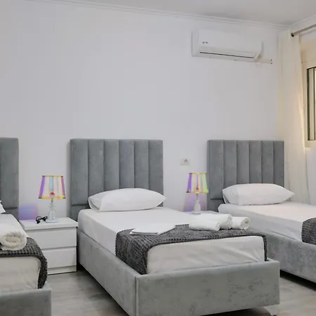 Coastal Dwell Apartment Sarande