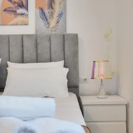 Coastal Dwell Apartment
